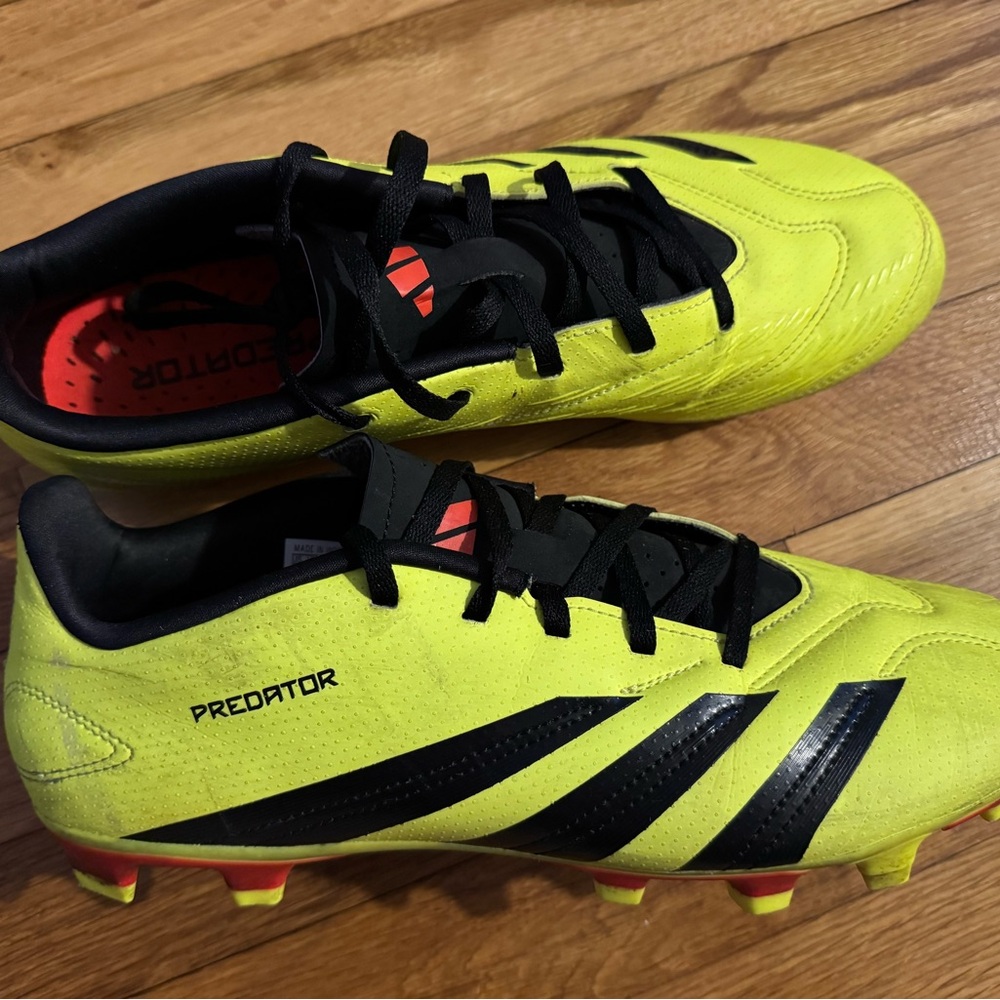 Adidas Predator Club Neon and Black Cleats - size 11